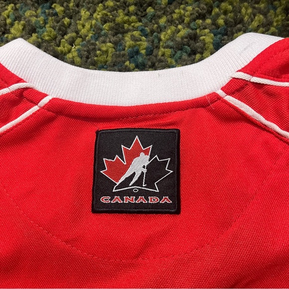 Sogo Team Canada Hockey Jersey (M) - Picture 5 of 11
